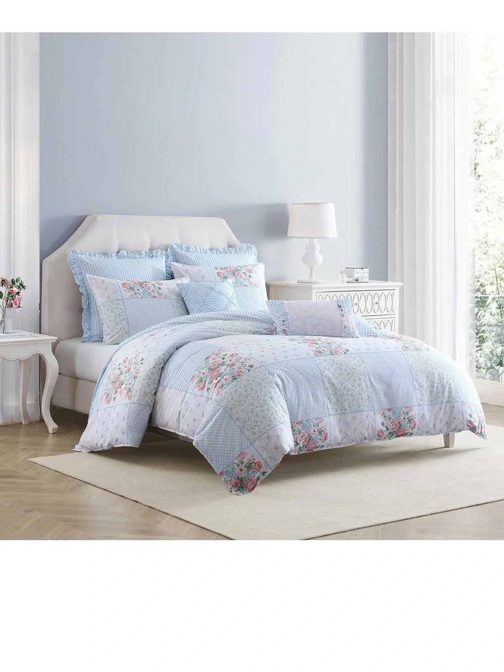 Laura Ashley – Queen Duvet Cover Set, Soft Bedding with Matching Shams